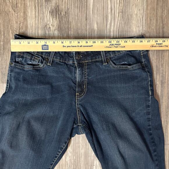 Signature by Levi Strauss Modern Straight Women's size 16S Dark Blue Denim Jeans - Picture 3 of 8